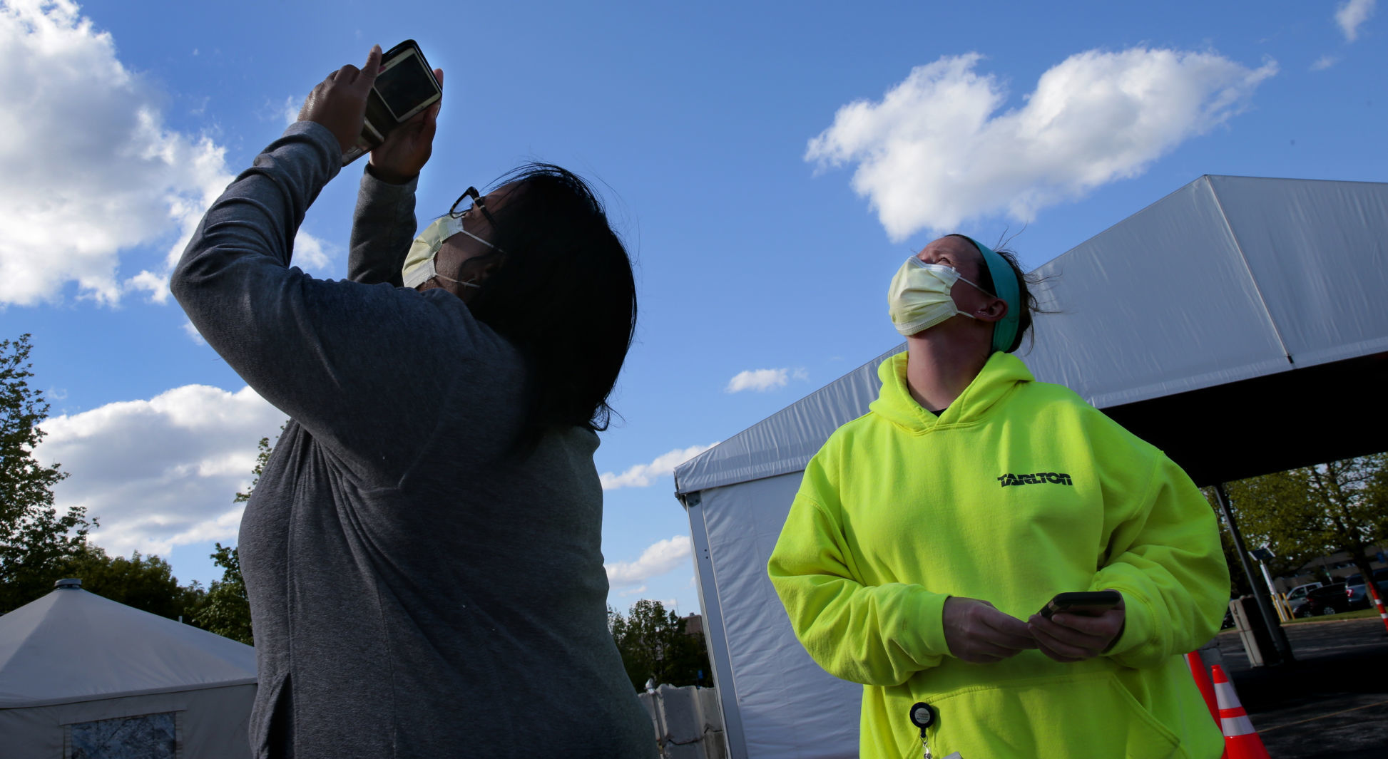Stealth bomber salutes healthcare workers